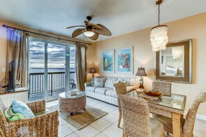 TV, DVD player, offices - Serene & upscale beachfront condo with furnished balcony, view, & pools (Panama City Beach)