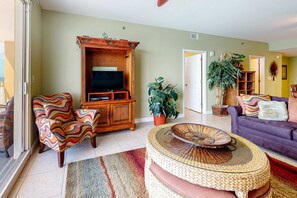 TV, offices - 14th-Floor Gulf front condo with beach views, hot tub/pools/gym (Panama City Beach)
