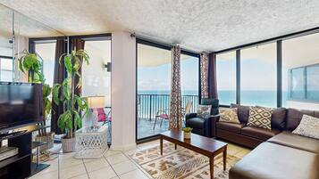 TV, DVD player, offices