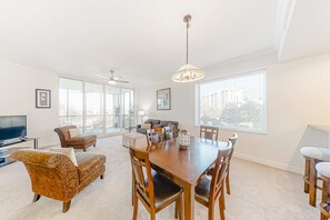 TV, DVD player, offices - Resort Condo w/ Screened Porch & Shared Pools, Hot Tubs, Gym, Beach Club, Golf (Perdido Key)