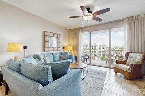 TV, DVD player, offices - Elegant abode overlooking the pool with beach access, tennis & pickleball (Seacrest)
