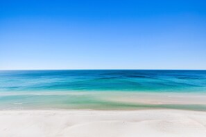 On the beach - Gulf-front getaway with pools, hot tub & central AC (Panama City Beach)