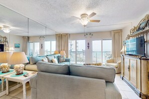 TV, DVD player, offices - Cozy beachfront condo with private balcony, shared pool & beach access (Panama City Beach)