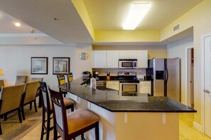 Fridge, microwave, oven, stovetop - Warm & welcoming condo w/Gulf and beach views, on-site pools & hot tub (Panama City Beach)