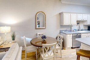 Interior - 4th-floor condo near the beach with balcony, outdoor pool, elevator, W/D, & AC (Santa Rosa Beach)
