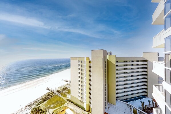 Exterior - Coastal condo steps to beach with pools, hot tub, gym & amazing views (Perdido Key)