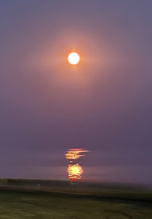 Unclassified image, 3 of 12, button - Cozy Lakeside Room with shared bathroom (Bowmanville)