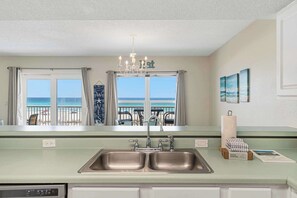Interior - Beachfront condo with ocean & pool views, beach setup included, drive to dining (Fort Walton Beach)