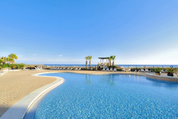 Pool - Gulf-front condo with pools, hot tub, beach access & views (Perdido Key)