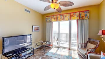 TV, DVD player, offices