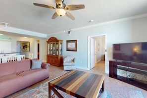 TV, offices - Waterfront Panama City Beach escape with pools, hot tubs & fitness room (Panama City Beach)