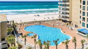 A hotel with a pool, beach, and ocean view. - Gulf-front, 25th-floor condo with WiFi & on-site pools, hot tubs, gym, game room (Panama City Beach)