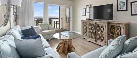 Televisión, reproductor de DVD y oficina