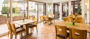 Unclassified image, 5 of 10, button - Landhotel Wolf-Mertes (Sessenbach)