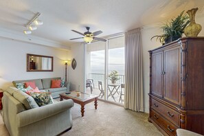TV, offices - Lovely fourth-floor condo with lagoon pools, gym, hot tub, sauna & game room (Panama City Beach)