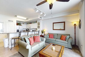 TV, offices - Lovely fourth-floor condo with lagoon pools, gym, hot tub, sauna & game room (Panama City Beach)