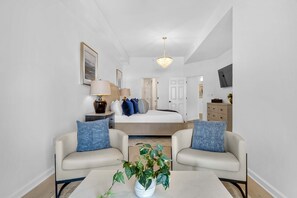 2 bedrooms, iron/ironing board, WiFi, bed sheets - Dune it Right -Completely Updated with beach access, pool, hot tub, tennis, pickleball & gym (Santa Rosa Beach)