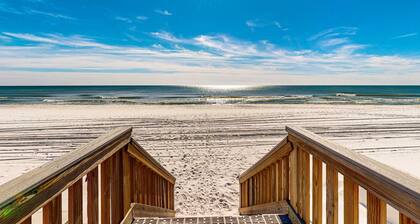 Islander W 204 - Cozy beachfront condo, beach setup included, pool, quick drive to dining
