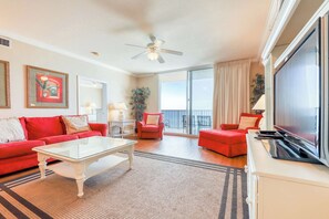 TV, offices - Welcoming, beachfront condo with Gulf views, pools & fitness center (Panama City Beach)