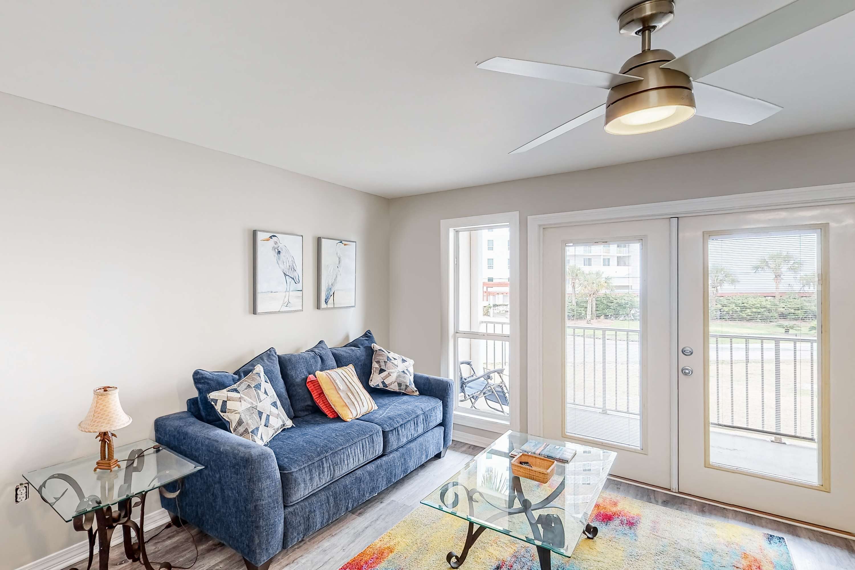 Téléviseur, bureau