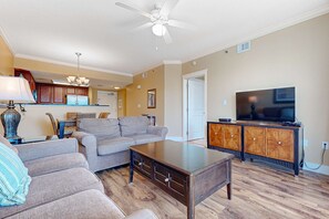 TV, DVD player, offices - 3rd Floor Exquisite Condo At Waterscape Children's Playground, 2 Hot Tubs (Fort Walton Beach)