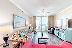 TV, DVD player, offices - Inviting Gulf-Front Condo At Waterscape 490 Feet Of Private Beach (Fort Walton Beach)