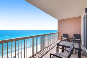 Property grounds - Inviting 16th-floor condo with direct Gulf-front views, pools & gym (Panama City Beach)