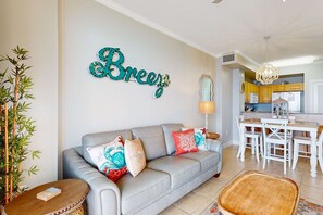 TV, DVD player, offices - Beach-chic, waterfront condo with stunning Gulf views, pools & gym (Panama City Beach)