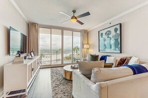 TV, DVD player, offices - Picturesque Gulf-front condo at Waterscape with waterfall & lazy River (Fort Walton Beach)