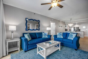 TV, DVD player, offices - Elegant oceanfront condo with Gulf views, central AC, and shared pool & hot tub (Fort Walton Beach)