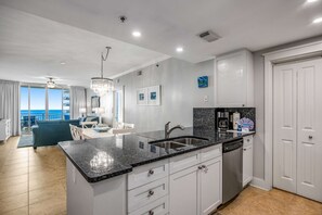 Fridge, microwave, oven, stovetop - Elegant oceanfront condo with Gulf views, central AC, and shared pool & hot tub (Fort Walton Beach)