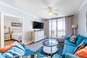 2 bedrooms, iron/ironing board, WiFi, bed sheets - 5th Floor Condo On Okaloosa Island Steps To Beach Lazy River (Fort Walton Beach)
