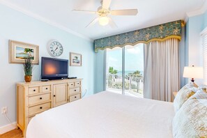 2 bedrooms, iron/ironing board, WiFi, bed sheets - 3rd Floor Beachy Condo At Waterscape 490 Feet Of Private Beach (Fort Walton Beach)