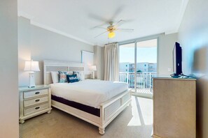 2 bedrooms, iron/ironing board, WiFi, bed sheets - Spacious, Beachy Condo At Waterscape Children's Playground, 2 Hot Tubs (Fort Walton Beach)