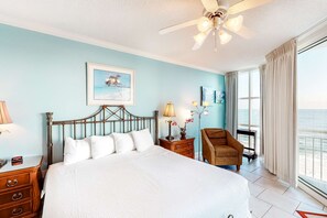 3 bedrooms, iron/ironing board, WiFi, bed sheets - 6th-floor charming condo with amazing views & pools (Perdido Key)
