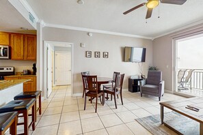 Interior - Oceanfront, 14th-floor condo with pool, ocean view & high-speed WiFi (Panama City Beach)