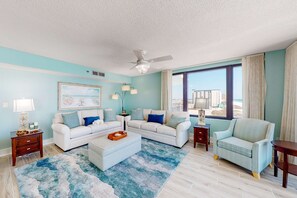 TV, DVD player, offices - Charming & elegant Gulf-front condo w/shared pools, hot tub, gym (Panama City Beach)