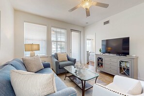 TV, offices - Blue Mountain Beach – charming 2nd floor condo with pool view (Santa Rosa Beach)