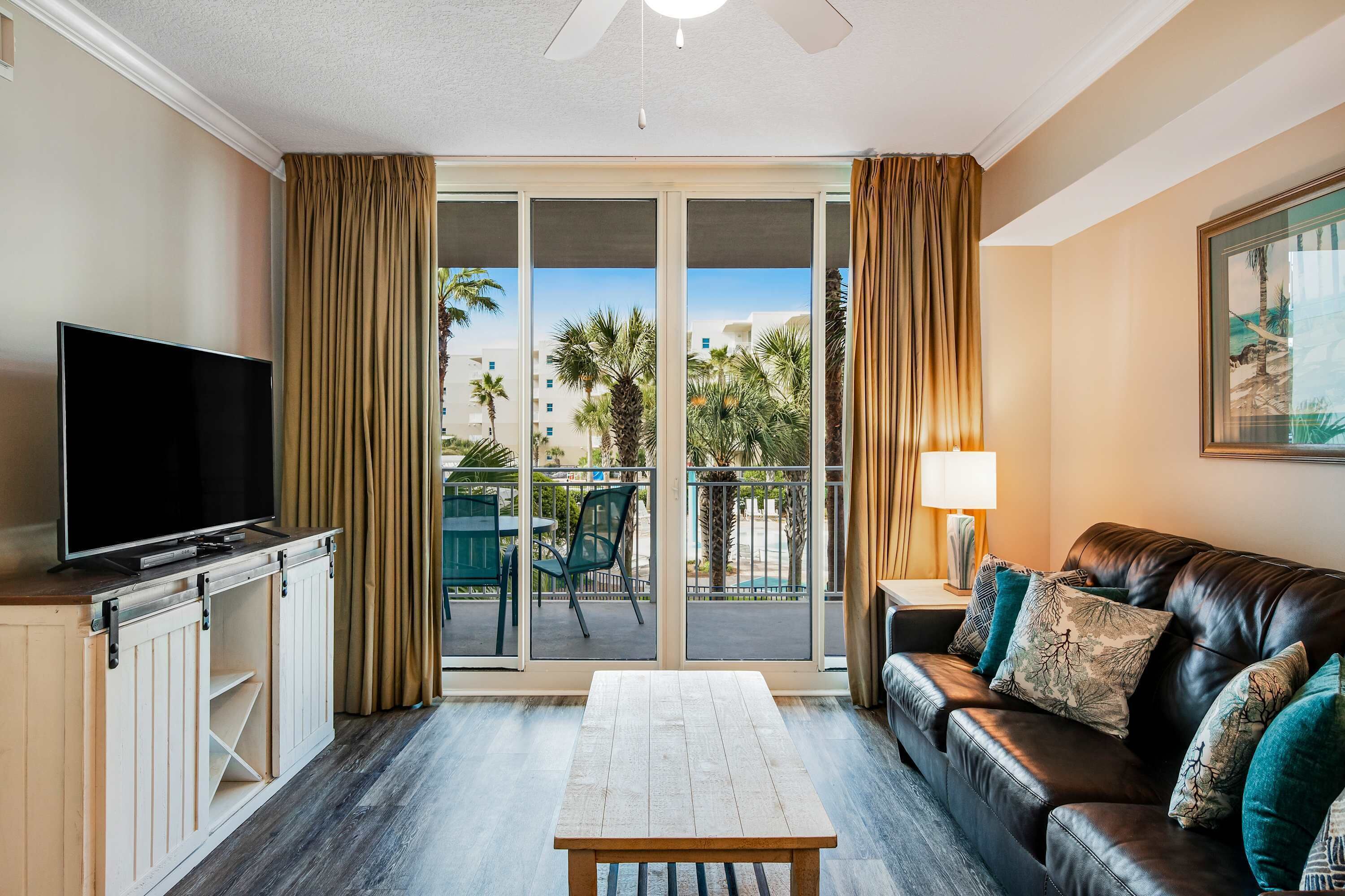 TV, DVD player, offices