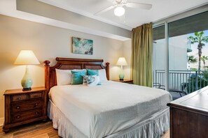 1 bedroom, iron/ironing board, WiFi, bed sheets - 3rd Floor Condo At Waterscape 490 Feet Of Private Beach (Fort Walton Beach)