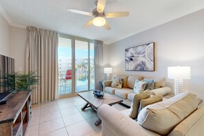TV, DVD player, offices - Condo in Gulf Front Resort w/ Shared Amenities w/ Pool & Hot Tub (Fort Walton Beach)