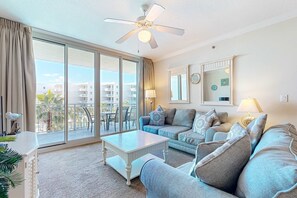 TV, DVD player, offices - Welcoming, Beachy Condo At Waterscape 490 Feet Of Private Beach (Fort Walton Beach)