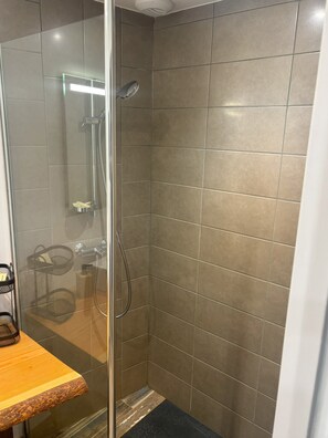 สตูดิโอ