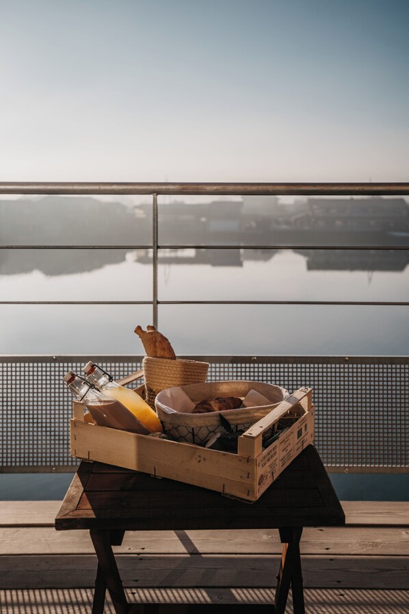 Studio Suite, Bay View | Property grounds