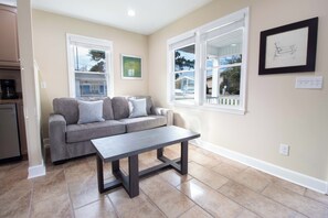 Uklassifisert bilde, 3 av 28, knapp