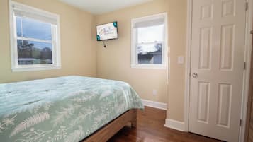 4 slaapkamers, een strijkplank/strijkijzer, wifi, beddengoed