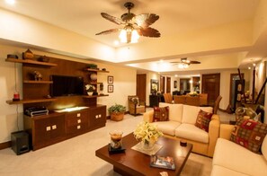 Living area - Bay View Grand Residencial 11th floor (Ixtapa Zihuatanejo)