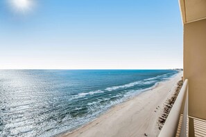 On the beach - Tropical, waterfront oasis with furnished balcony, pools, & beach access (Panama City Beach)