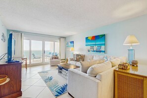 TV, offices - Gorgeous Oceanfront condo with washer/dryer, Gulf-front balcony & pool/hot tub (Perdido Key)