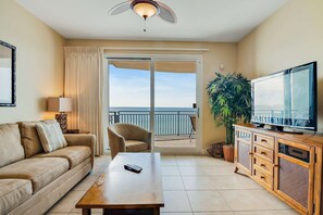 TV, DVD player, offices - Beautiful condo with all the comforts of home | Pool | Hot tub (Panama City Beach)